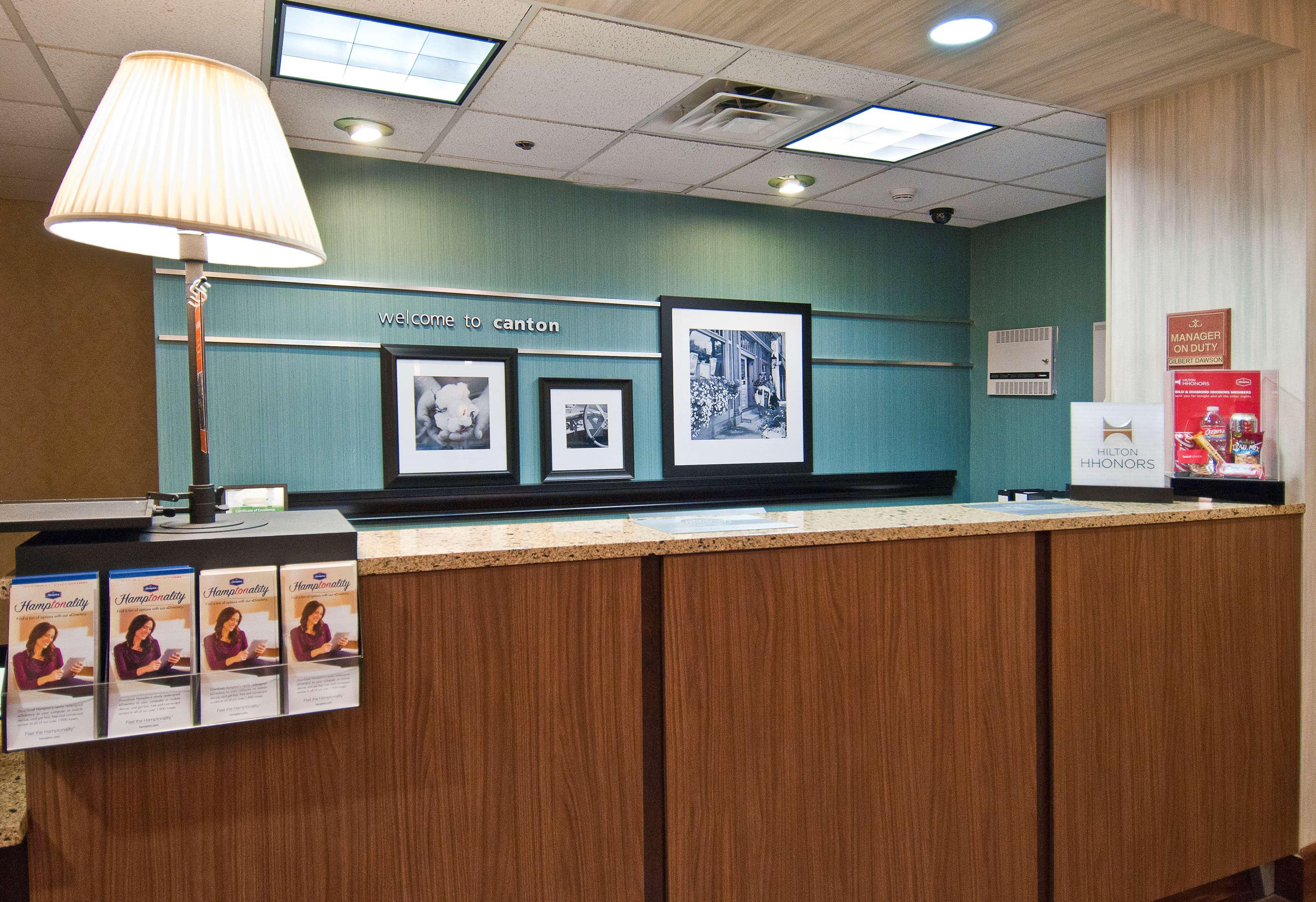 Hampton Inn Canton Eksteriør billede
