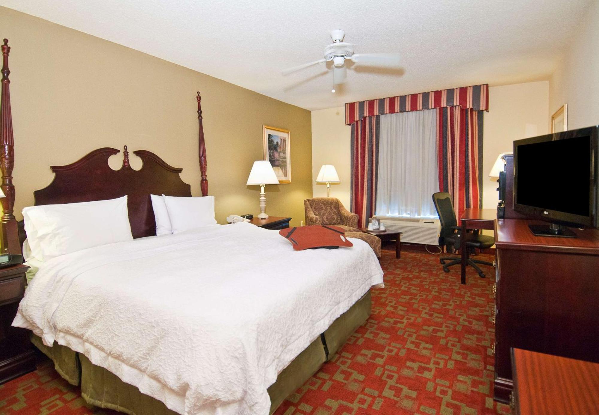Hampton Inn Canton Eksteriør billede