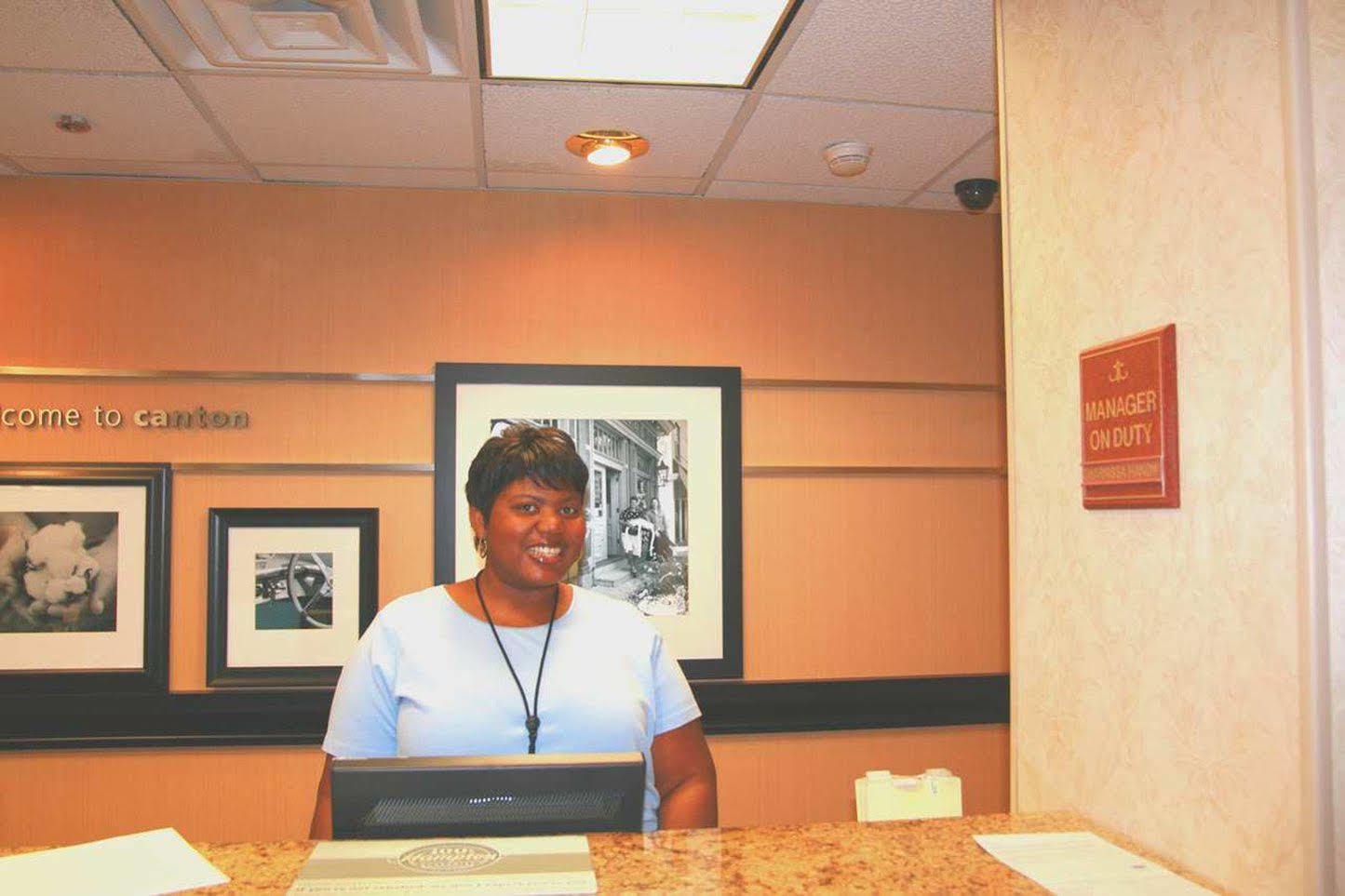 Hampton Inn Canton Interiør billede